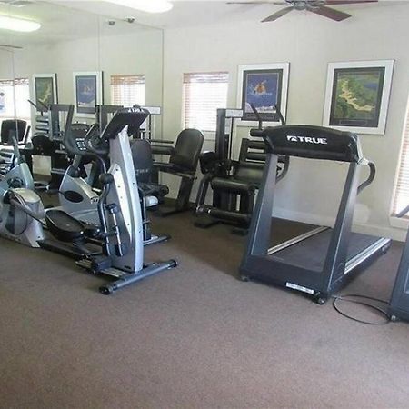 Lakeview Condo In Gated Community 탬파 외부 사진
