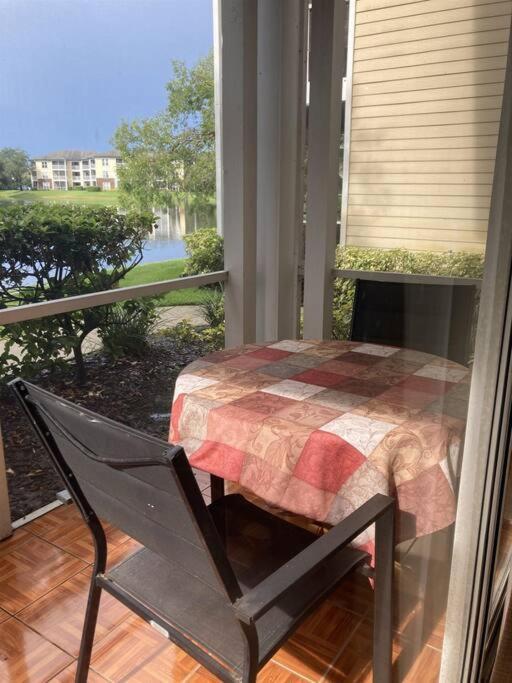 Lakeview Condo In Gated Community 탬파 외부 사진